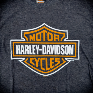 Hollywood Harley-Davidson® Heather Charcoal Vintage Bar and Shield Hollywood Star T-Shirt Front Design