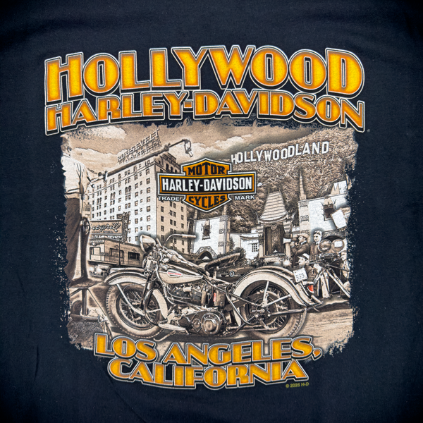 HD Bar and Shield Pocket T-Shirt